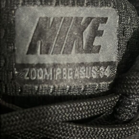 🔥 NIKE Air Zoom Pegasus 34 Running Shoe  Black/White - Women Sz 7 - EXCELLENT - Picture 7 of 15